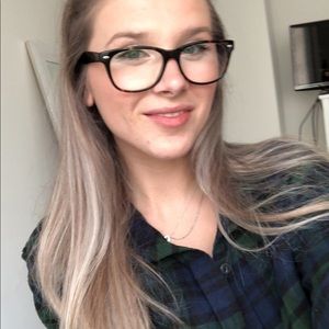 Meet your Posher, Samantha